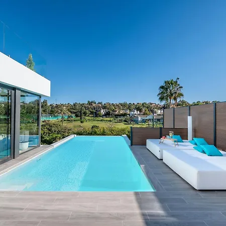 Vacation Marbella I Chic, Cutting-edge Amenities, Private Heated Infinity Pool, Golf Front Location, Cinema * Эстепона