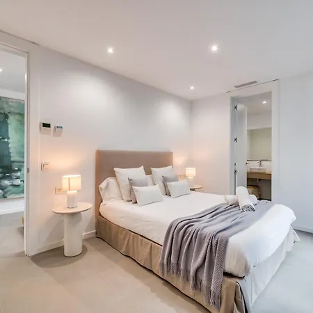Vacation Marbella I Chic, Cutting-edge Amenities, Private Heated Infinity Pool, Golf Front Location, Cinema Эстепона